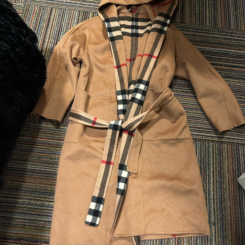 Burberry Tan Cape with Iconic Check Lining